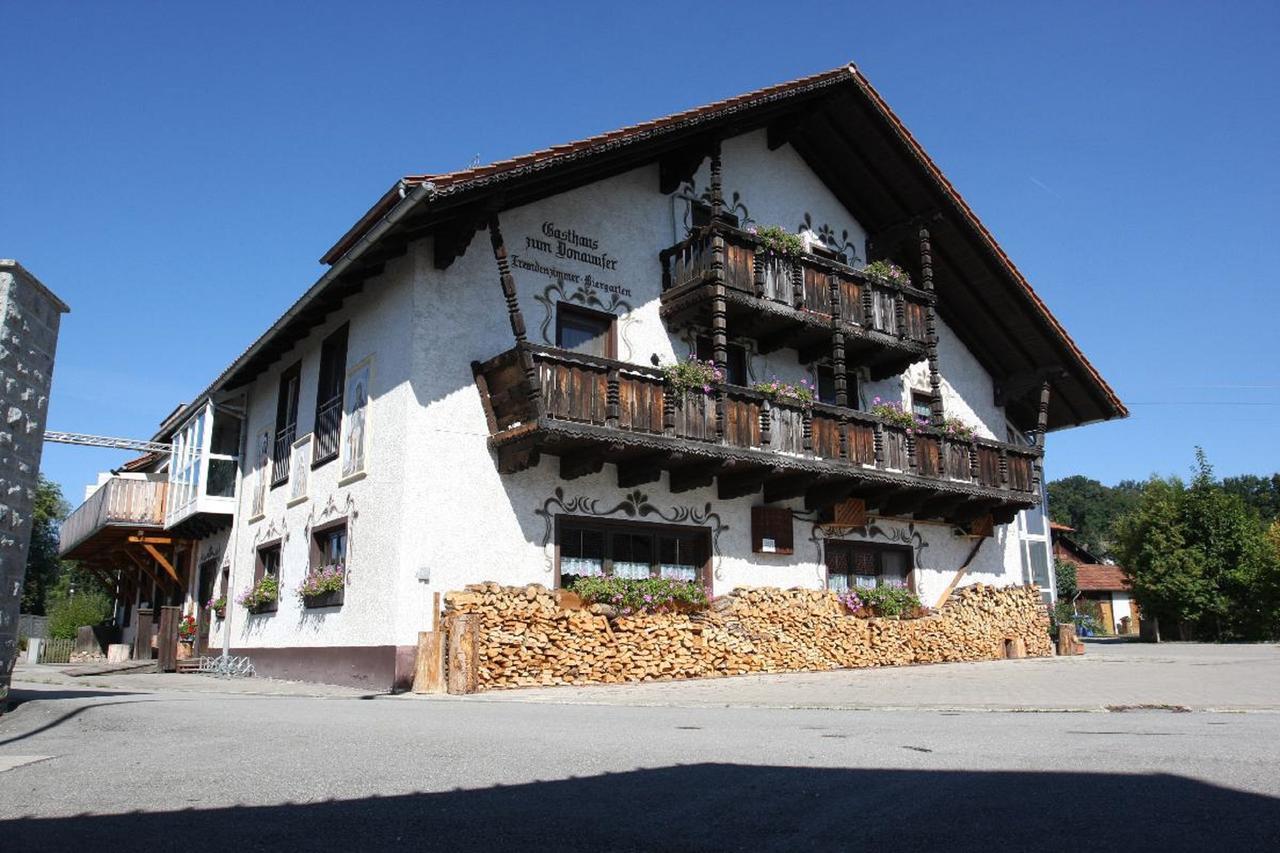 Zum Donauufer Bogen Exterior photo
